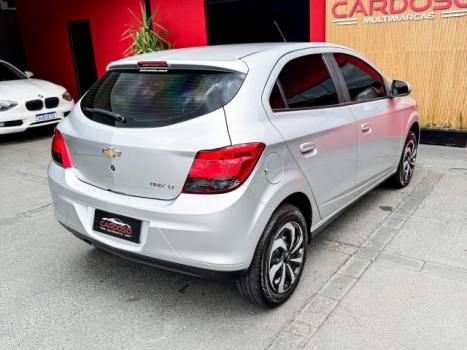 CHEVROLET Onix Hatch 1.4 4P FLEX LT, Foto 9