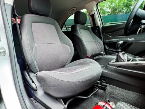 CHEVROLET Onix Hatch 1.4 4P FLEX LT, Foto 11