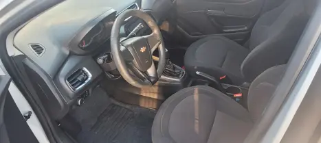 CHEVROLET Onix Hatch 1.4 4P FLEX LT, Foto 6