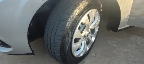 CHEVROLET Onix Hatch 1.4 4P FLEX LT, Foto 15