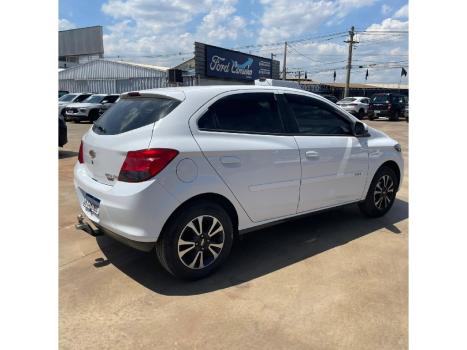 CHEVROLET Onix Hatch 1.4 4P FLEX LTZ, Foto 5