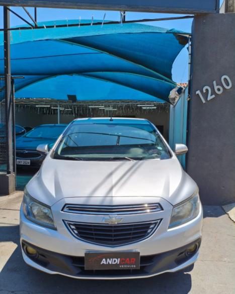 CHEVROLET Onix Hatch 1.4 4P FLEX LT, Foto 2