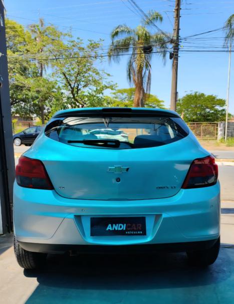 CHEVROLET Onix Hatch 1.4 4P FLEX LT, Foto 5