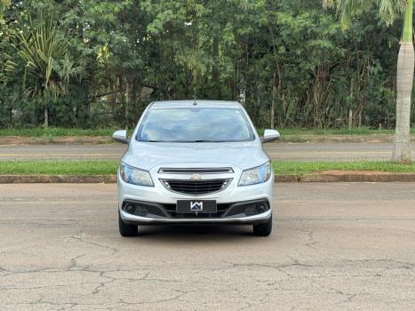 CHEVROLET Onix Hatch 1.4 4P FLEX LT AUTOM�TICO, Foto 2