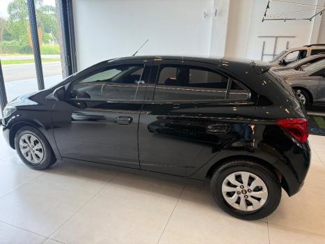 CHEVROLET Onix Hatch 1.0 4P FLEX LT, Foto 4