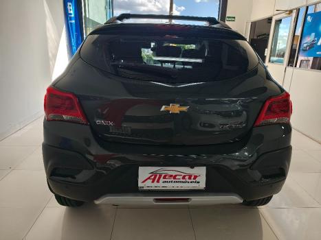 CHEVROLET Onix Hatch 1.4 4P FLEX ACTIV AUTOM�TICO, Foto 10