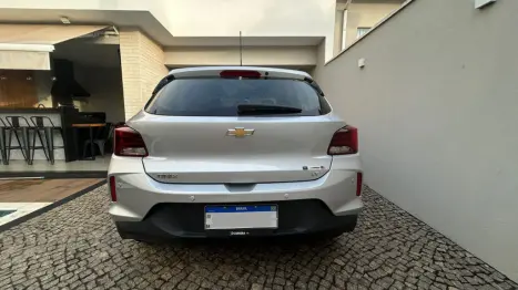 CHEVROLET Onix Hatch 1.0 4P FLEX LT2, Foto 4