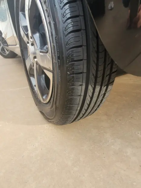 CHEVROLET Onix Hatch 1.4 4P FLEX LTZ AUTOM�TICO, Foto 14