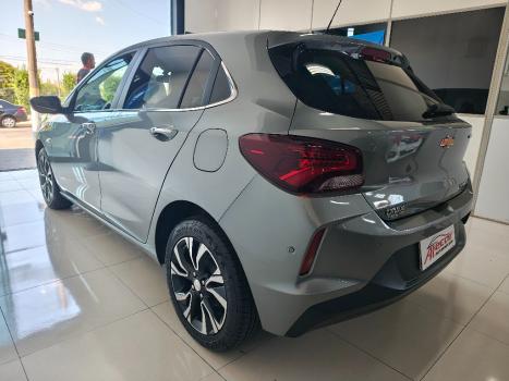 CHEVROLET Onix Hatch 1.0 12V 4P FLEX PREMIER TURBO AUTOM�TICO, Foto 8