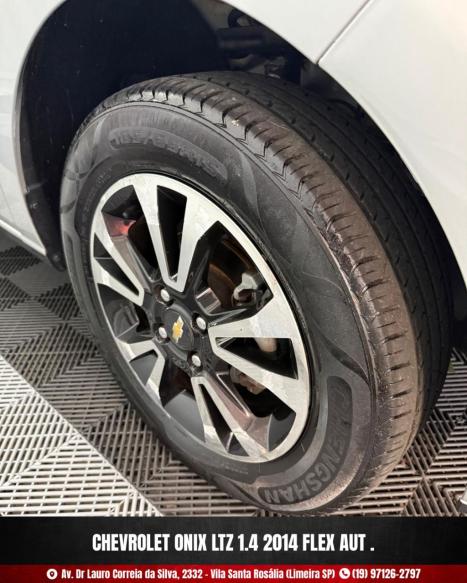 CHEVROLET Onix Hatch 1.4 4P FLEX LTZ AUTOM�TICO, Foto 10