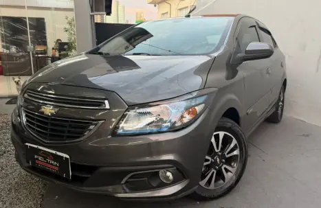 CHEVROLET Onix Hatch 1.4 4P FLEX LTZ, Foto 4