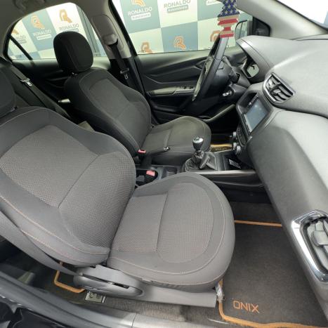 CHEVROLET Onix Hatch 1.4 4P FLEX LTZ, Foto 11