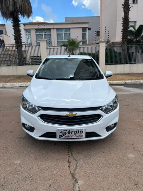 CHEVROLET Onix Hatch 1.4 4P FLEX LTZ AUTOM�TICO, Foto 3