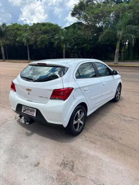 CHEVROLET Onix Hatch 1.4 4P FLEX LTZ AUTOM�TICO, Foto 4