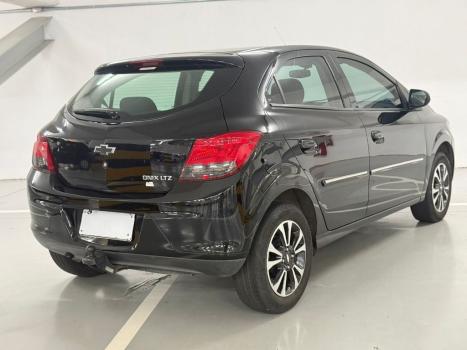 CHEVROLET Onix Hatch 1.4 4P FLEX LTZ, Foto 4