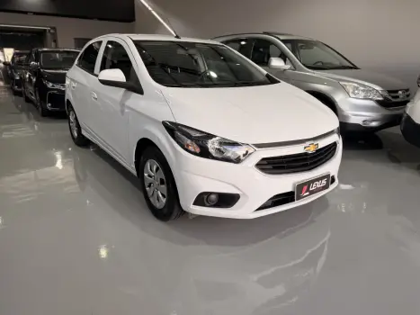CHEVROLET Onix Hatch 1.0 4P FLEX LT, Foto 2