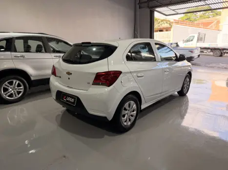 CHEVROLET Onix Hatch 1.0 4P FLEX LT, Foto 3