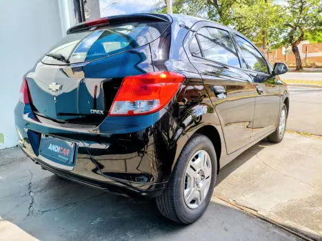 CHEVROLET Onix Hatch 1.0 4P FLEX LS, Foto 3