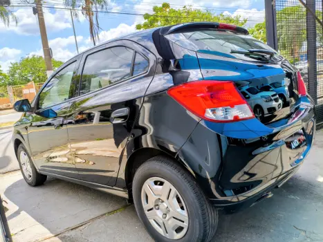 CHEVROLET Onix Hatch 1.0 4P FLEX LS, Foto 4