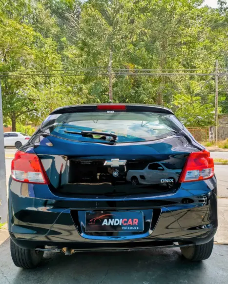 CHEVROLET Onix Hatch 1.0 4P FLEX LS, Foto 5