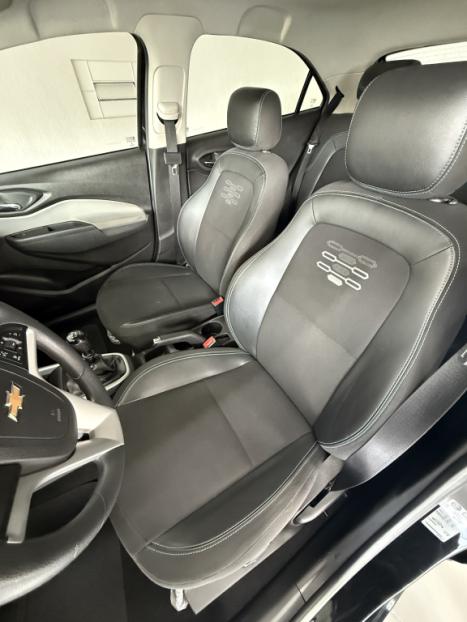 CHEVROLET Onix Hatch 1.4 4P FLEX LT, Foto 9