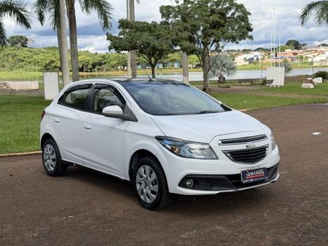CHEVROLET Onix Hatch 1.4 4P FLEX LT, Foto 1