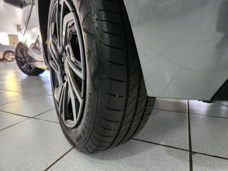 CHEVROLET Onix Hatch 1.0 12V 4P FLEX LT TURBO, Foto 14