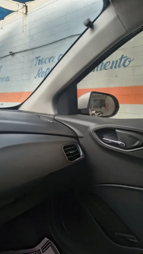 CHEVROLET Onix Hatch 1.4 4P FLEX LT, Foto 13