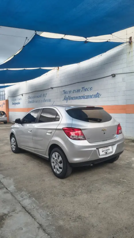 CHEVROLET Onix Hatch 1.4 4P FLEX LT, Foto 7
