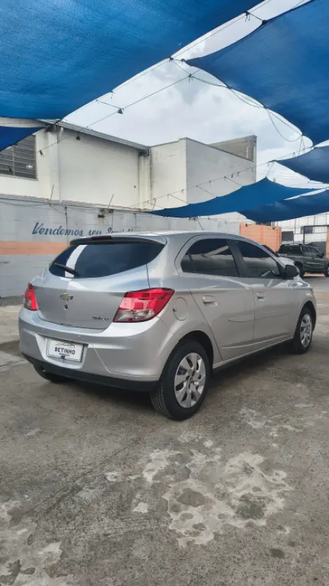 CHEVROLET Onix Hatch 1.4 4P FLEX LT, Foto 8