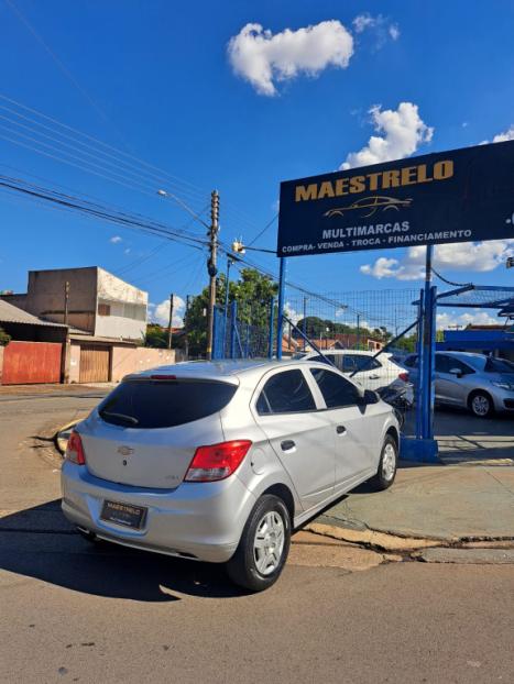 CHEVROLET Onix Hatch 1.0 4P FLEX LS, Foto 6