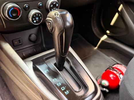 CHEVROLET Onix Hatch 1.4 4P FLEX LTZ AUTOM�TICO, Foto 20