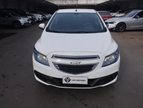 CHEVROLET Onix Hatch 1.4 4P FLEX LT, Foto 2