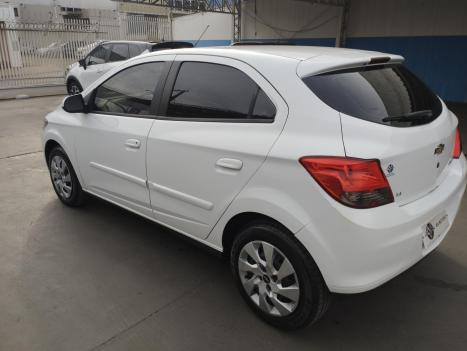 CHEVROLET Onix Hatch 1.4 4P FLEX LT, Foto 4