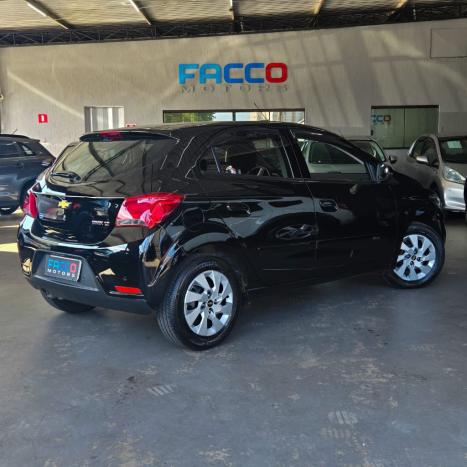 CHEVROLET Onix Hatch 1.4 4P FLEX LT, Foto 7