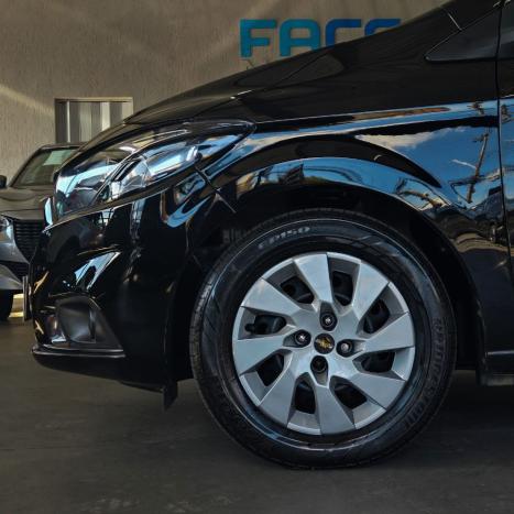 CHEVROLET Onix Hatch 1.4 4P FLEX LT, Foto 10