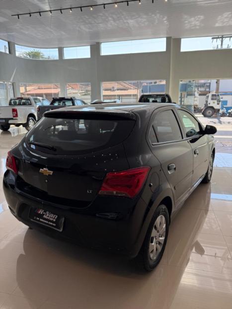 CHEVROLET Onix Hatch 1.0 4P FLEX LT, Foto 3