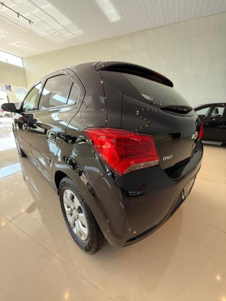 CHEVROLET Onix Hatch 1.0 4P FLEX LT, Foto 10