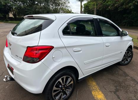 CHEVROLET Onix Hatch 1.4 4P FLEX LTZ, Foto 5