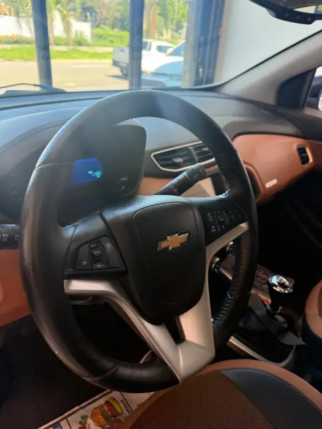 CHEVROLET Onix Hatch 1.4 4P FLEX ACTIV, Foto 4