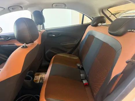 CHEVROLET Onix Hatch 1.4 4P FLEX ACTIV, Foto 14