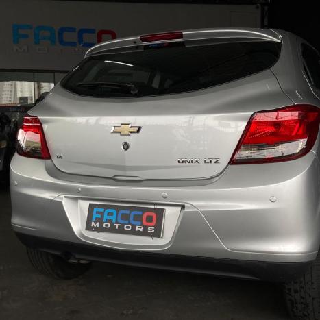 CHEVROLET Onix Hatch 1.4 4P FLEX LTZ AUTOM�TICO, Foto 4