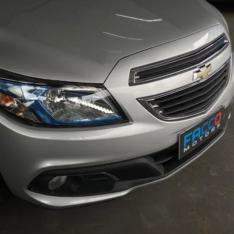 CHEVROLET Onix Hatch 1.4 4P FLEX LTZ AUTOM�TICO, Foto 13