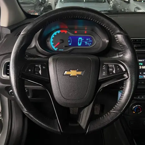 CHEVROLET Onix Hatch 1.4 4P FLEX LTZ AUTOM�TICO, Foto 18