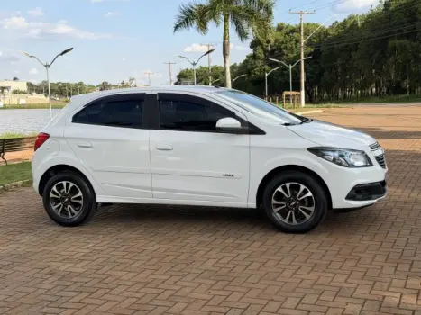 CHEVROLET Onix Hatch 1.4 4P FLEX LT, Foto 4