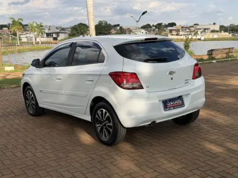 CHEVROLET Onix Hatch 1.4 4P FLEX LT, Foto 8