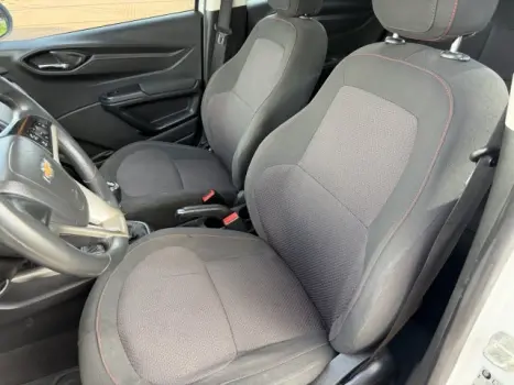CHEVROLET Onix Hatch 1.4 4P FLEX LT, Foto 9