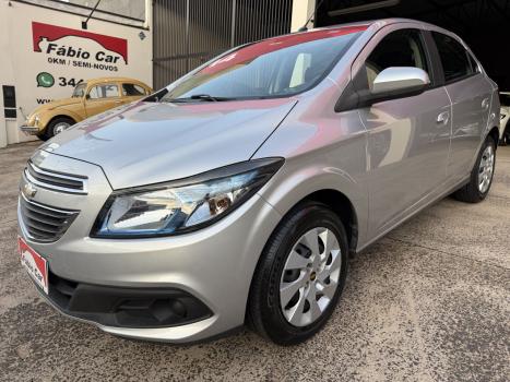 CHEVROLET Onix Hatch 1.4 4P FLEX LT AUTOM�TICO, Foto 2