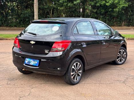CHEVROLET Onix Hatch 1.4 4P FLEX LTZ, Foto 5