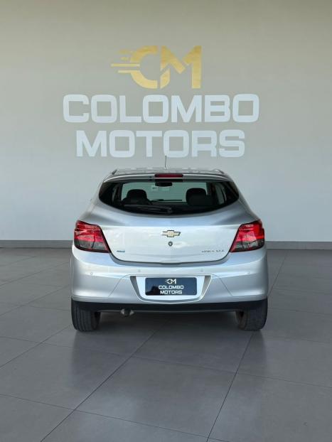 CHEVROLET Onix Hatch 1.4 4P FLEX LTZ AUTOM�TICO, Foto 4